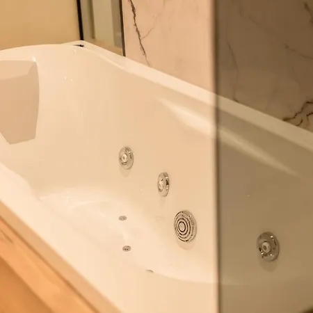 'tabula Rasa Exclusive Rooms' 3* בארי
